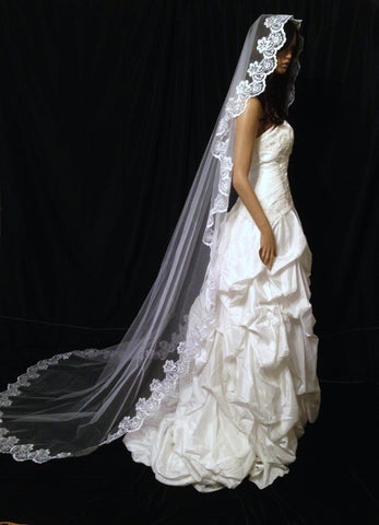 UK - 1 Tier Elegant and Sleek Flower Trim Catherdral Bridal Wedding White Veil 2.6m